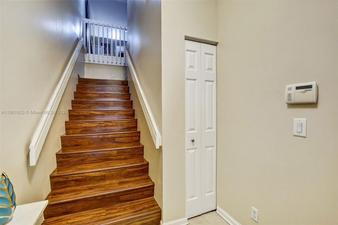 For Rent: $3,300 (3 beds, 2 baths, 1760 Square Feet)