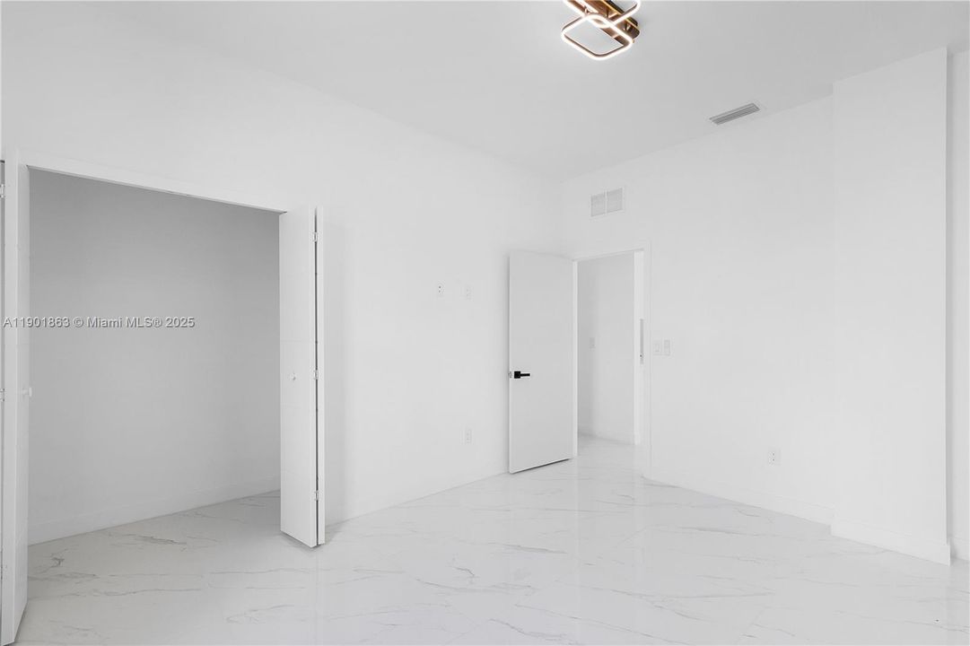 For Sale: $799,900 (4 beds, 3 baths, 2295 Square Feet)