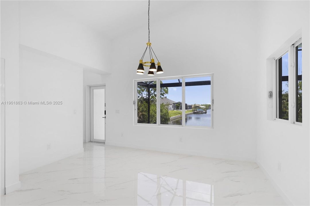 For Sale: $799,900 (4 beds, 3 baths, 2295 Square Feet)