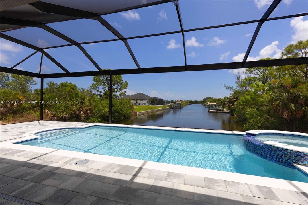 For Sale: $799,900 (4 beds, 3 baths, 2295 Square Feet)