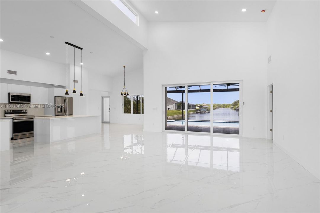 For Sale: $799,900 (4 beds, 3 baths, 2295 Square Feet)