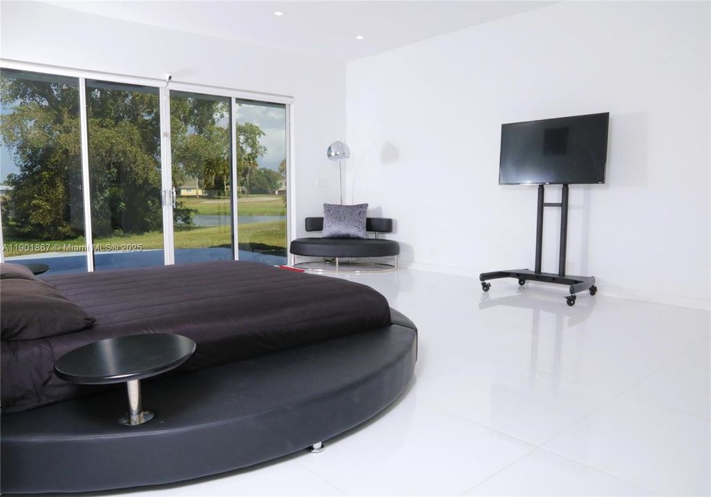 For Rent: $7,000 (4 beds, 3 baths, 4209 Square Feet)