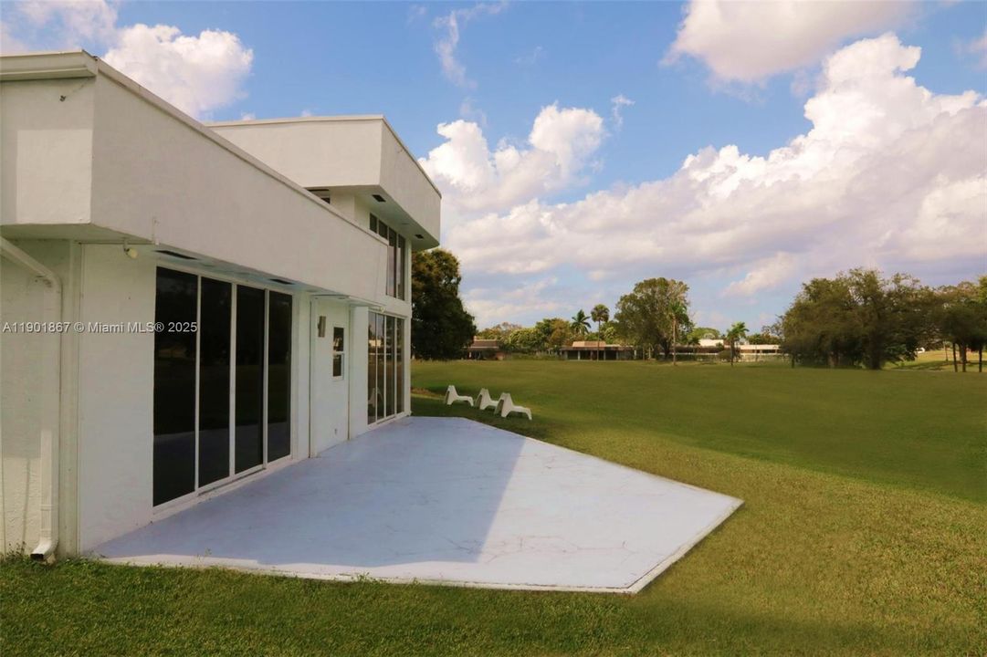 For Rent: $7,000 (4 beds, 3 baths, 4209 Square Feet)