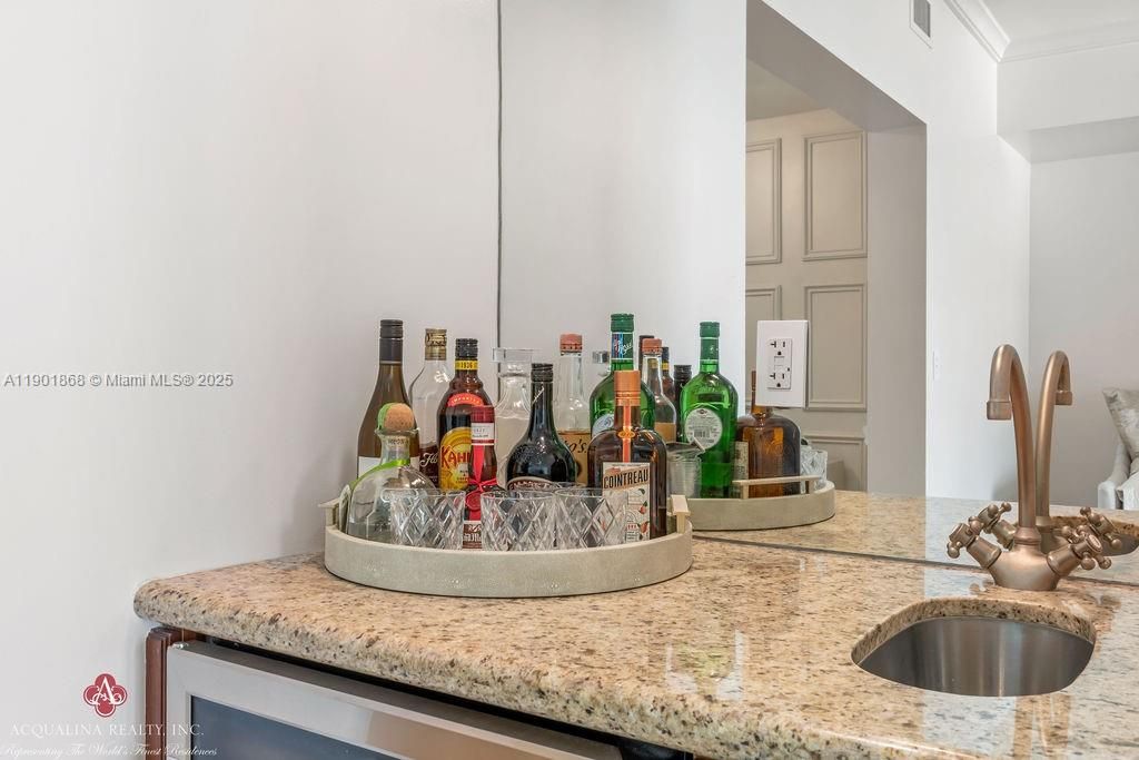 For Sale: $3,545,000 (3 beds, 3 baths, 2031 Square Feet)