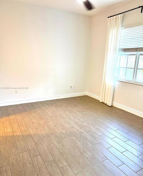 For Rent: $8,500 (3 beds, 2 baths, 2046 Square Feet)