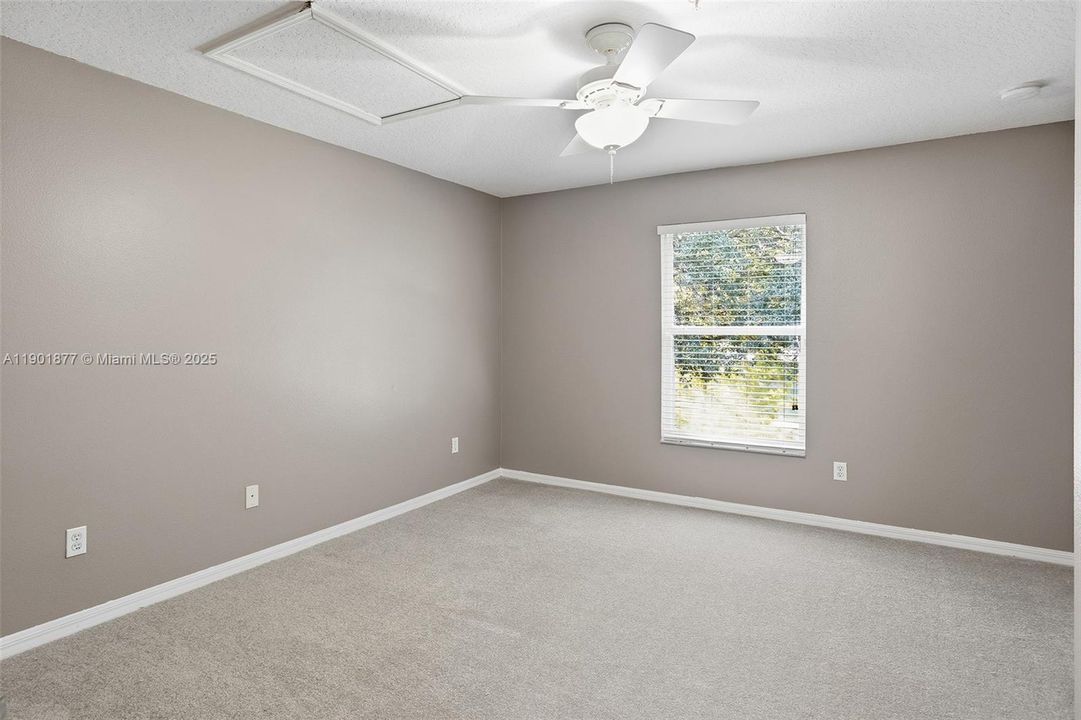 待售: $339,990 (3 贝兹, 2 浴室, 1686 平方英尺)