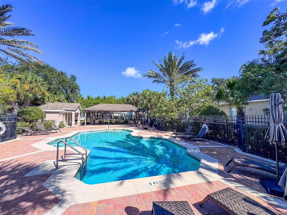 待售: $339,990 (3 贝兹, 2 浴室, 1686 平方英尺)