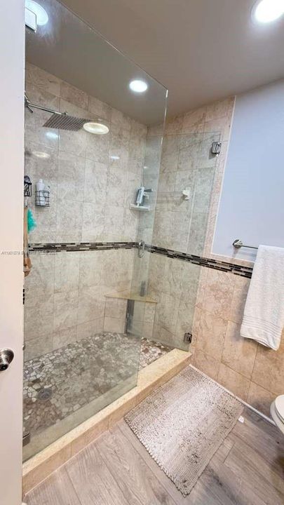 Recently Rented: $2,999 (3 beds, 2 baths, 1386 Square Feet)