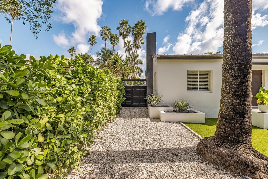 待售: $2,190,000 (3 贝兹, 3 浴室, 1896 平方英尺)