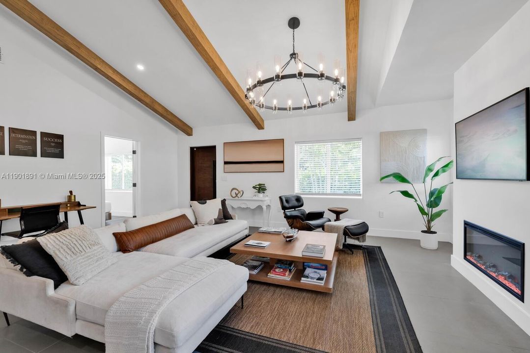 待售: $2,190,000 (3 贝兹, 3 浴室, 1896 平方英尺)