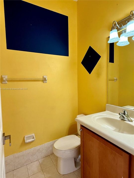 最近售出: $874,900 (5 贝兹, 4 浴室, 3982 平方英尺)