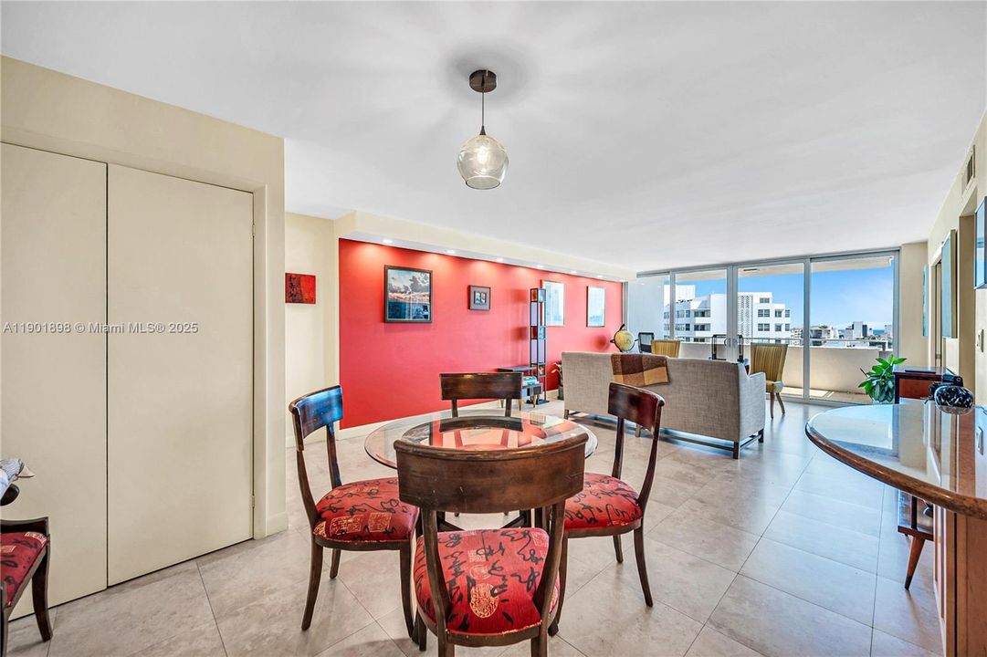 For Rent: $5,600 (2 beds, 2 baths, 1238 Square Feet)