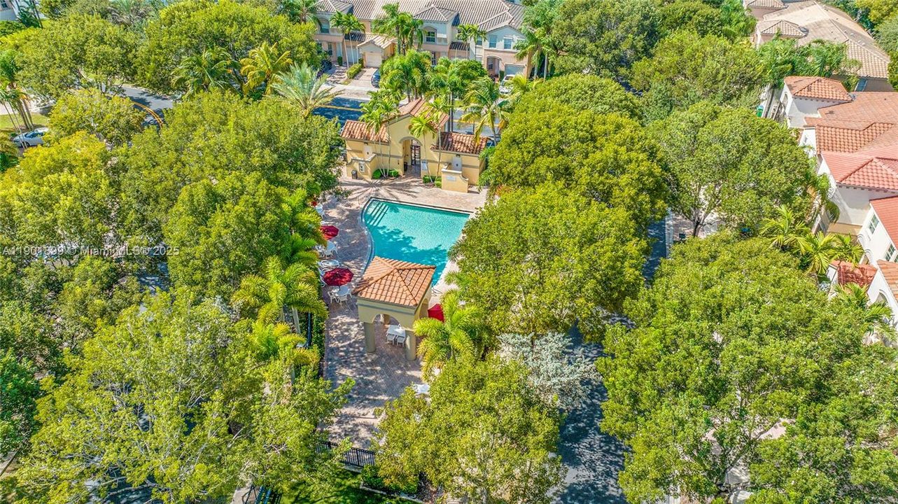 En Venta: $535,000 (3 camas, 2 baños, 2034 Pies cuadrados)