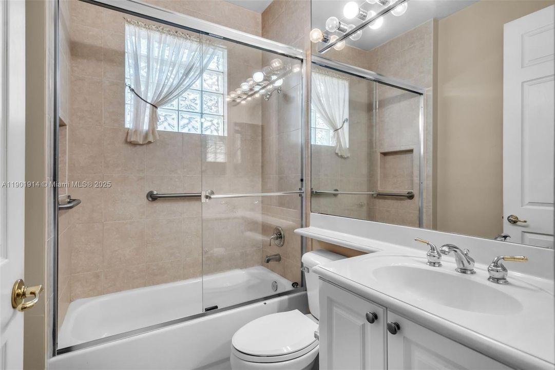 Active With Contract: $605,000 (3 beds, 2 baths, 2223 Square Feet)