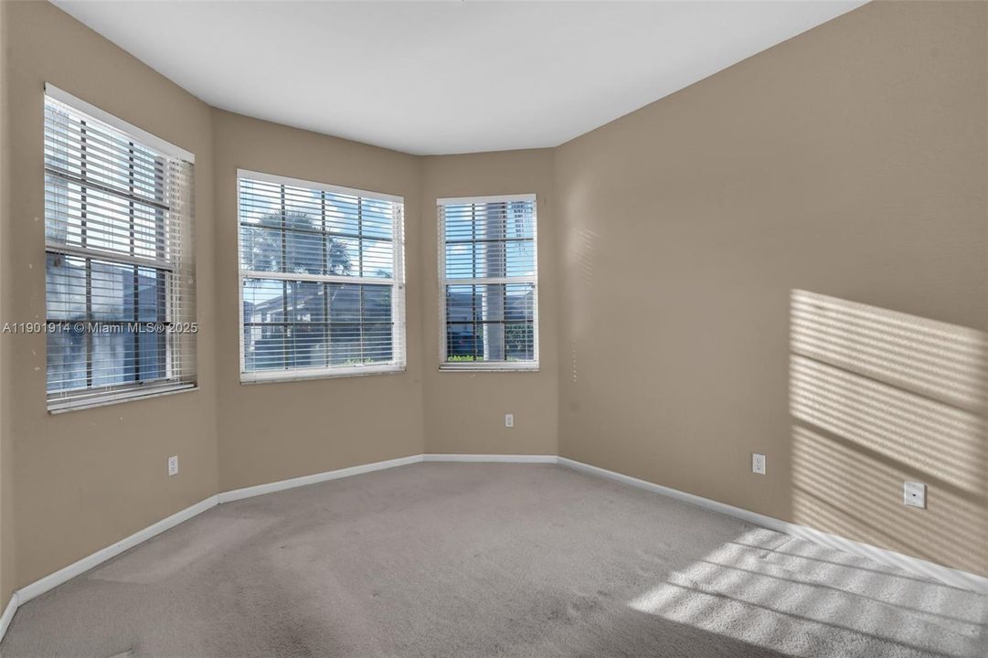 Active With Contract: $605,000 (3 beds, 2 baths, 2223 Square Feet)