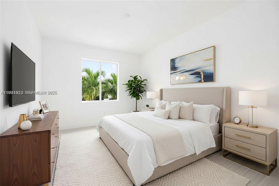 For Rent: $3,600 (3 beds, 2 baths, 1335 Square Feet)