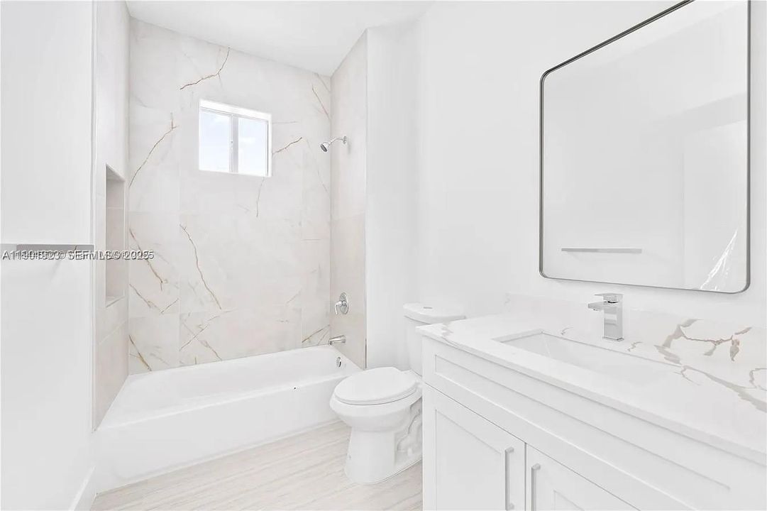 For Rent: $3,600 (3 beds, 2 baths, 1335 Square Feet)