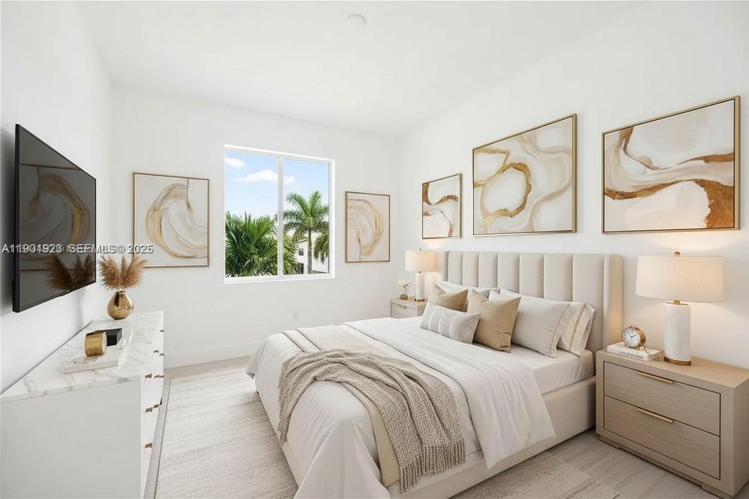 For Rent: $3,600 (3 beds, 2 baths, 1335 Square Feet)