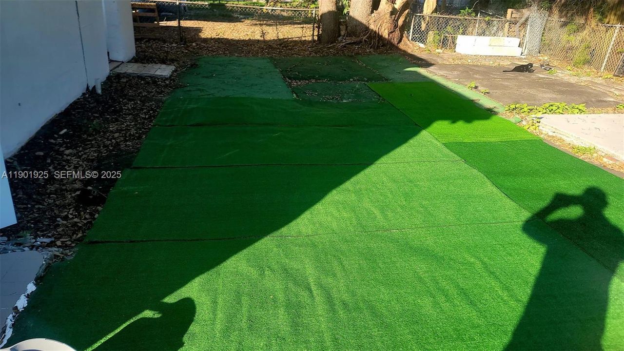 For Sale: $525,000 (4 beds, 2 baths, 1805 Square Feet)