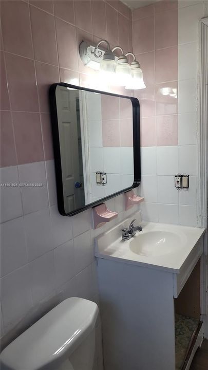 For Sale: $525,000 (4 beds, 2 baths, 1805 Square Feet)