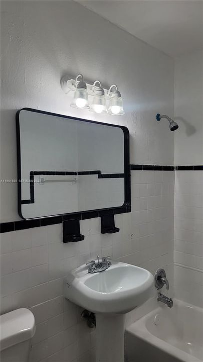 For Sale: $525,000 (4 beds, 2 baths, 1805 Square Feet)