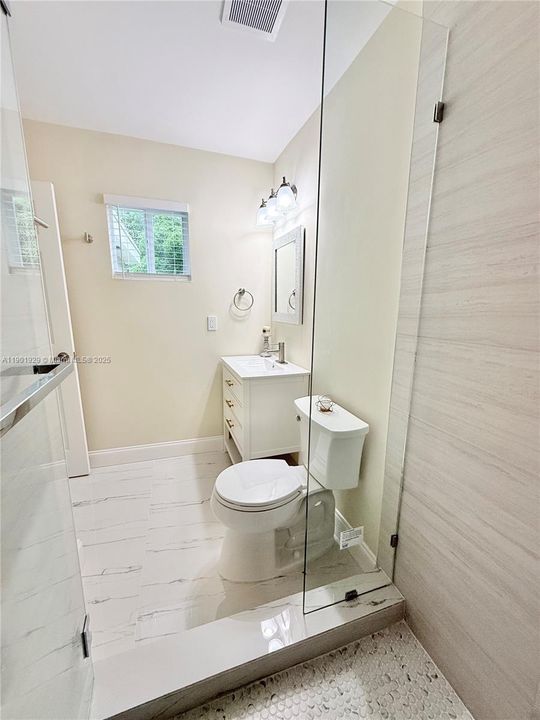 For Sale: $695,000 (5 beds, 4 baths, 2022 Square Feet)