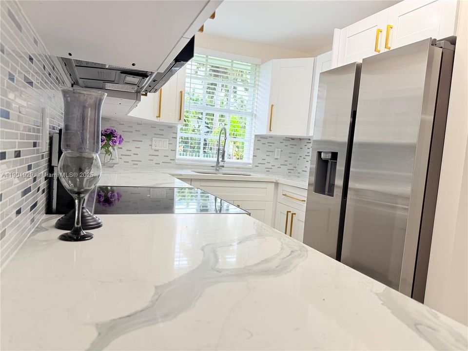 For Sale: $695,000 (5 beds, 4 baths, 2022 Square Feet)