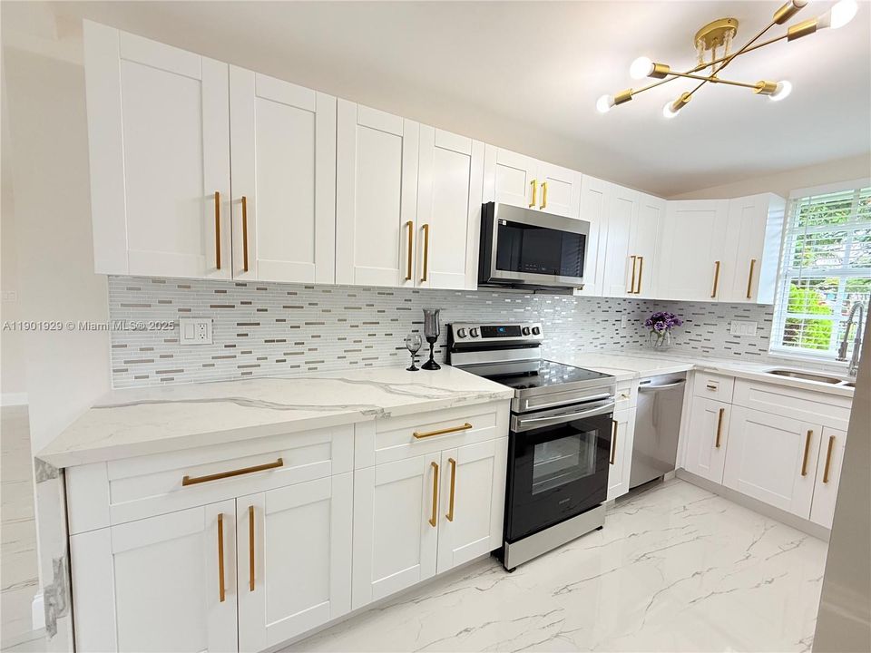 For Sale: $695,000 (5 beds, 4 baths, 2022 Square Feet)