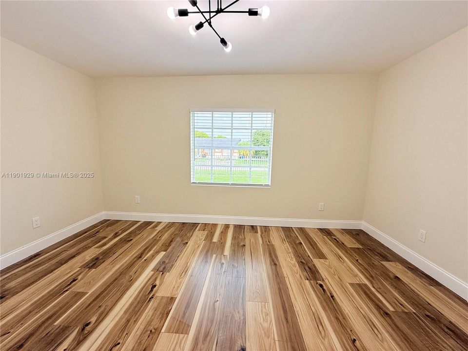 For Sale: $695,000 (5 beds, 4 baths, 2022 Square Feet)