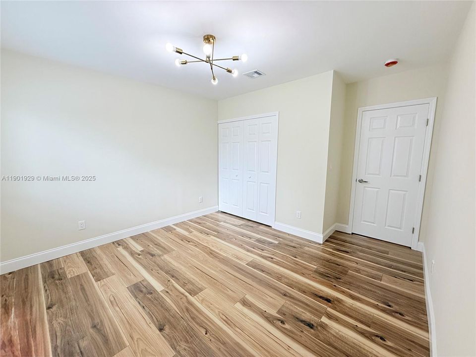 For Sale: $695,000 (5 beds, 4 baths, 2022 Square Feet)