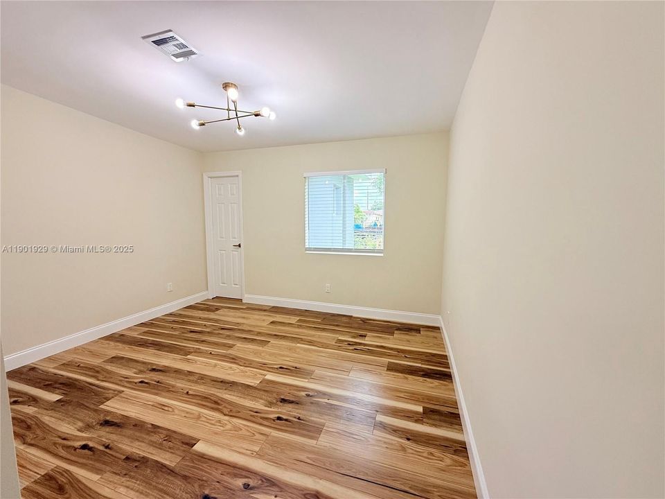 For Sale: $695,000 (5 beds, 4 baths, 2022 Square Feet)