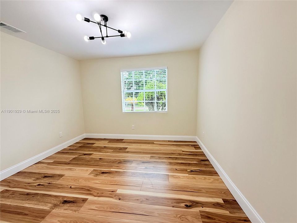 For Sale: $695,000 (5 beds, 4 baths, 2022 Square Feet)