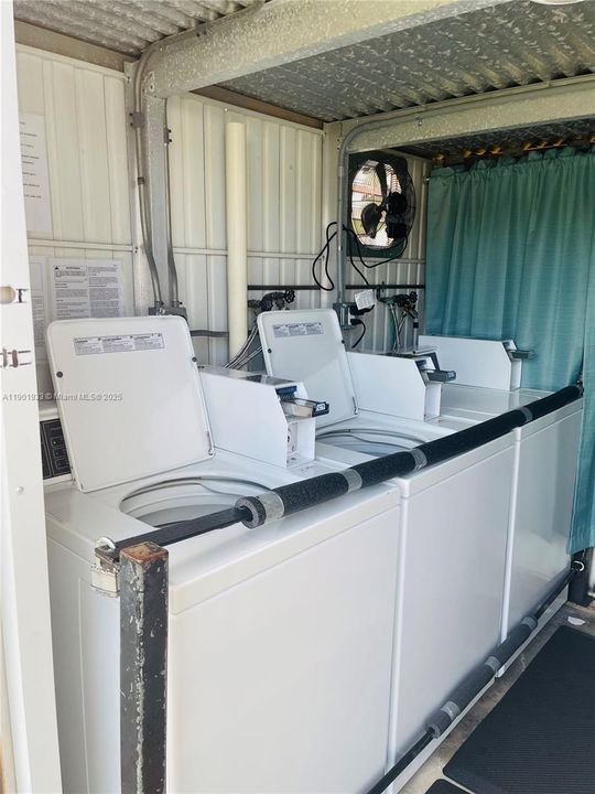 For Rent: $2,100 (2 beds, 1 baths, 7447 Square Feet)