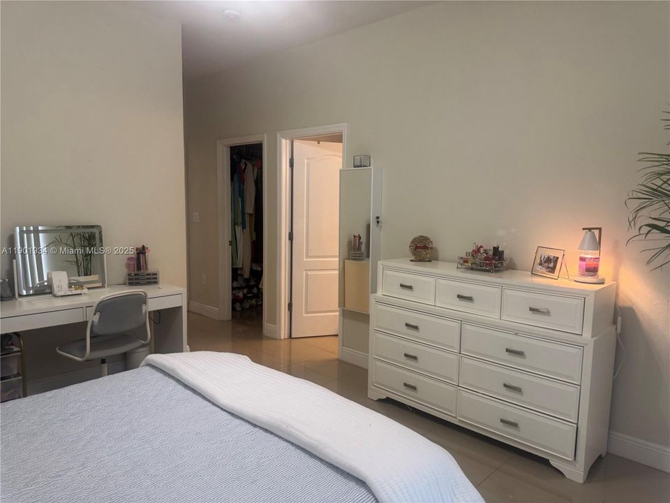 For Sale: $900,000 (0 beds, 0 baths, 2840 Square Feet)