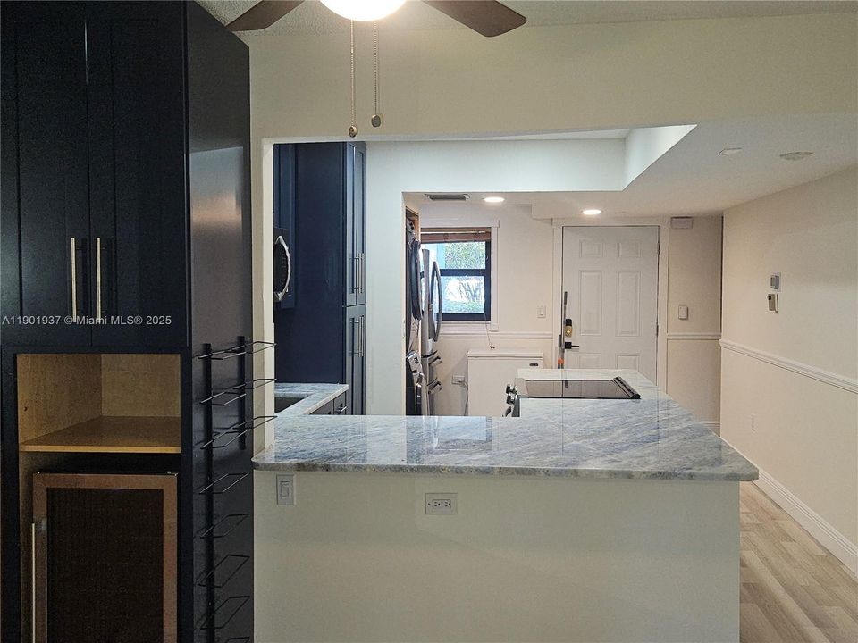 Recently Rented: $2,100 (2 beds, 2 baths, 1210 Square Feet)