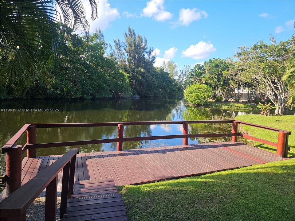 Recently Rented: $2,100 (2 beds, 2 baths, 1210 Square Feet)