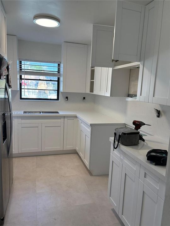 Active With Contract: $3,100 (3 beds, 2 baths, 1435 Square Feet)