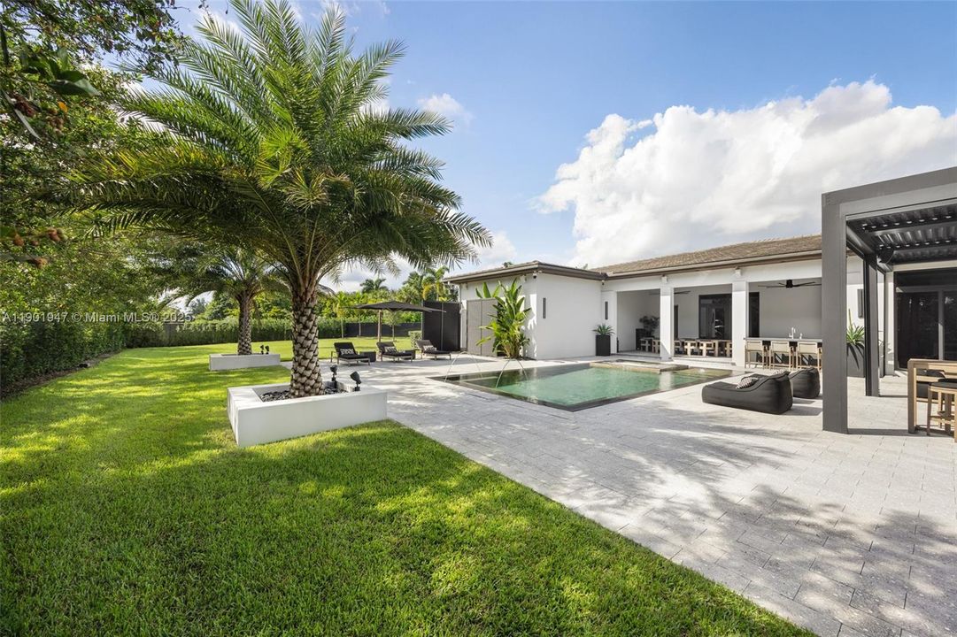 En Venta: $3,600,000 (5 camas, 5 baños, 3781 Pies cuadrados)