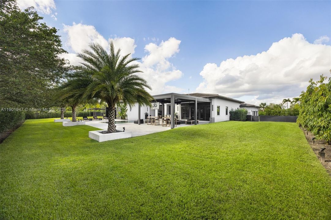 En Venta: $3,600,000 (5 camas, 5 baños, 3781 Pies cuadrados)