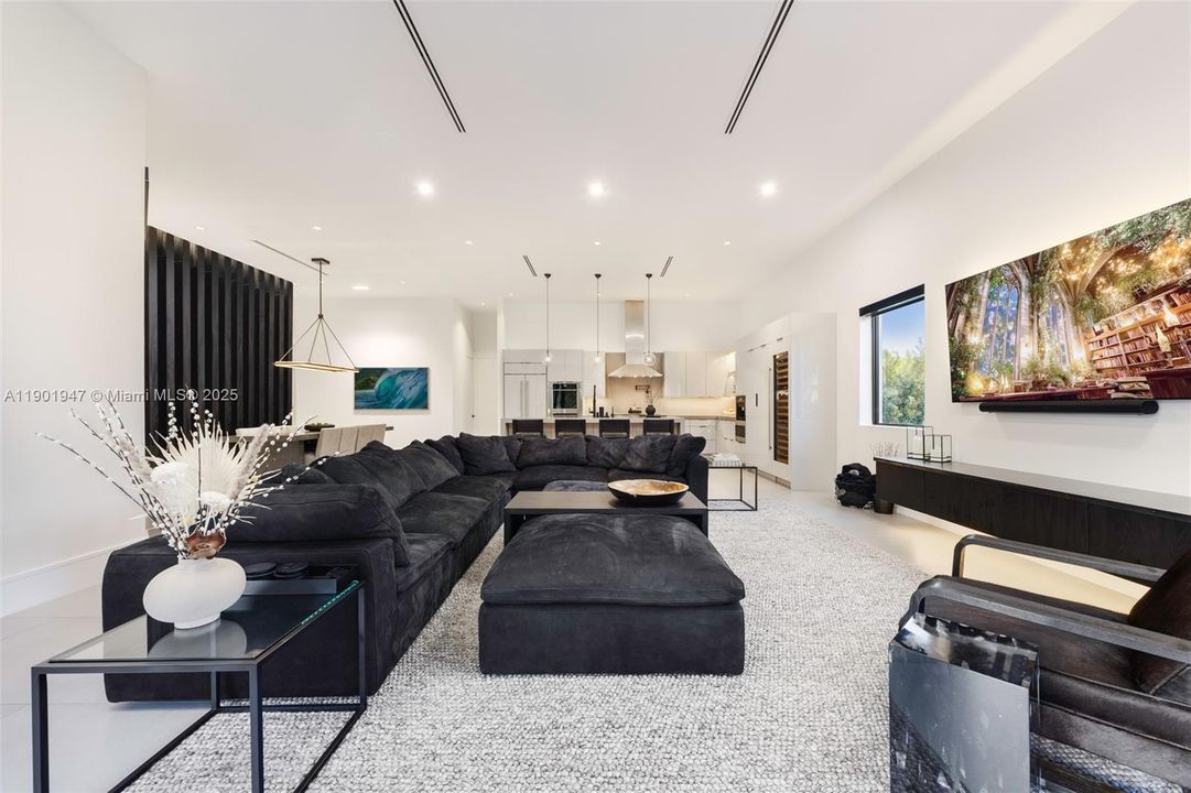 En Venta: $3,600,000 (5 camas, 5 baños, 3781 Pies cuadrados)