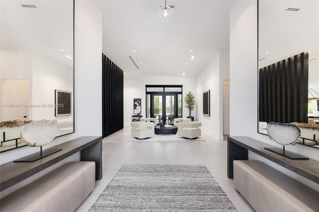 En Venta: $3,600,000 (5 camas, 5 baños, 3781 Pies cuadrados)