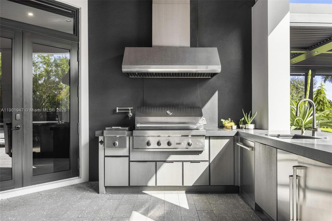 En Venta: $3,600,000 (5 camas, 5 baños, 3781 Pies cuadrados)