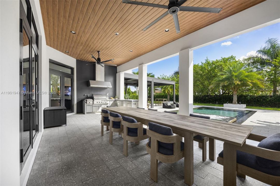 En Venta: $3,600,000 (5 camas, 5 baños, 3781 Pies cuadrados)