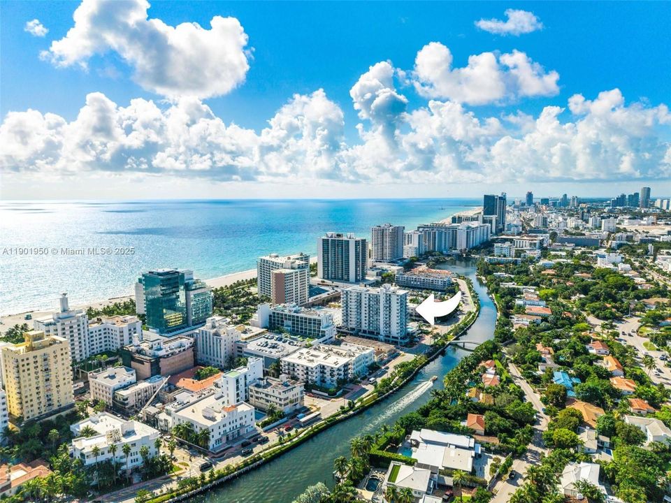 For Rent: $6,500 (2 beds, 2 baths, 1800 Square Feet)