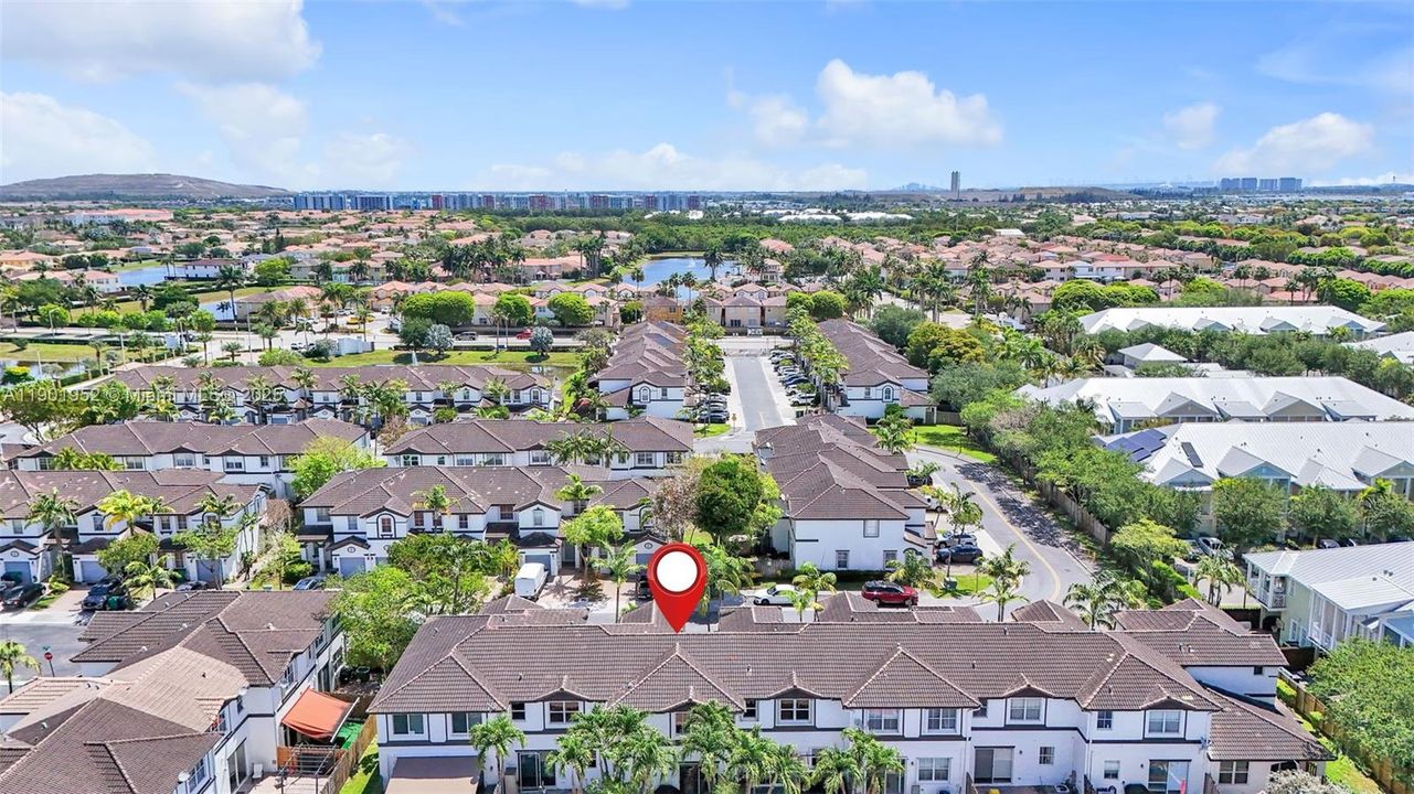 待售: $590,000 (3 贝兹, 2 浴室, 1690 平方英尺)