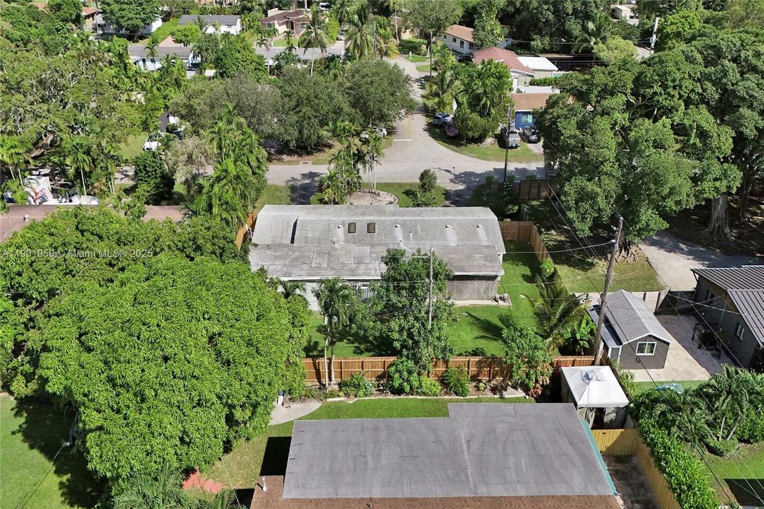 На продажу: $1,300,000 (5 спален, 3 ванн, 2738 Квадратных фут)