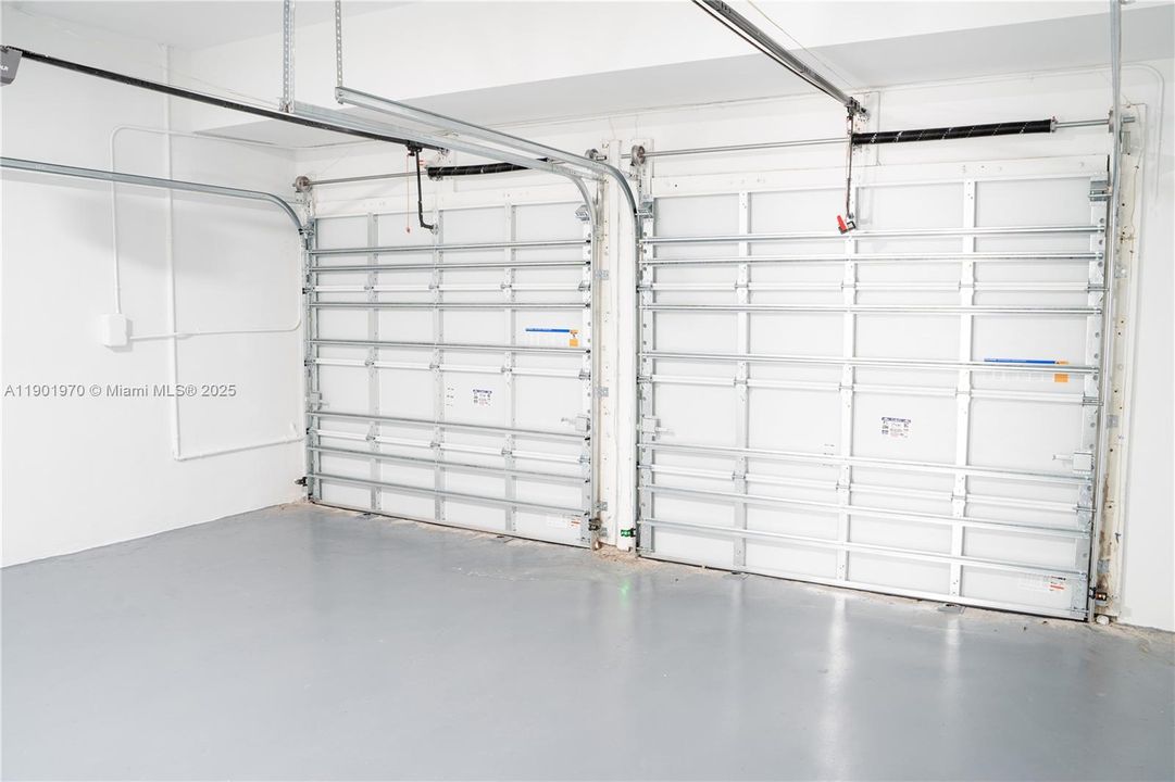 Recently Rented: $7,000 (4 beds, 3 baths, 2401 Square Feet)