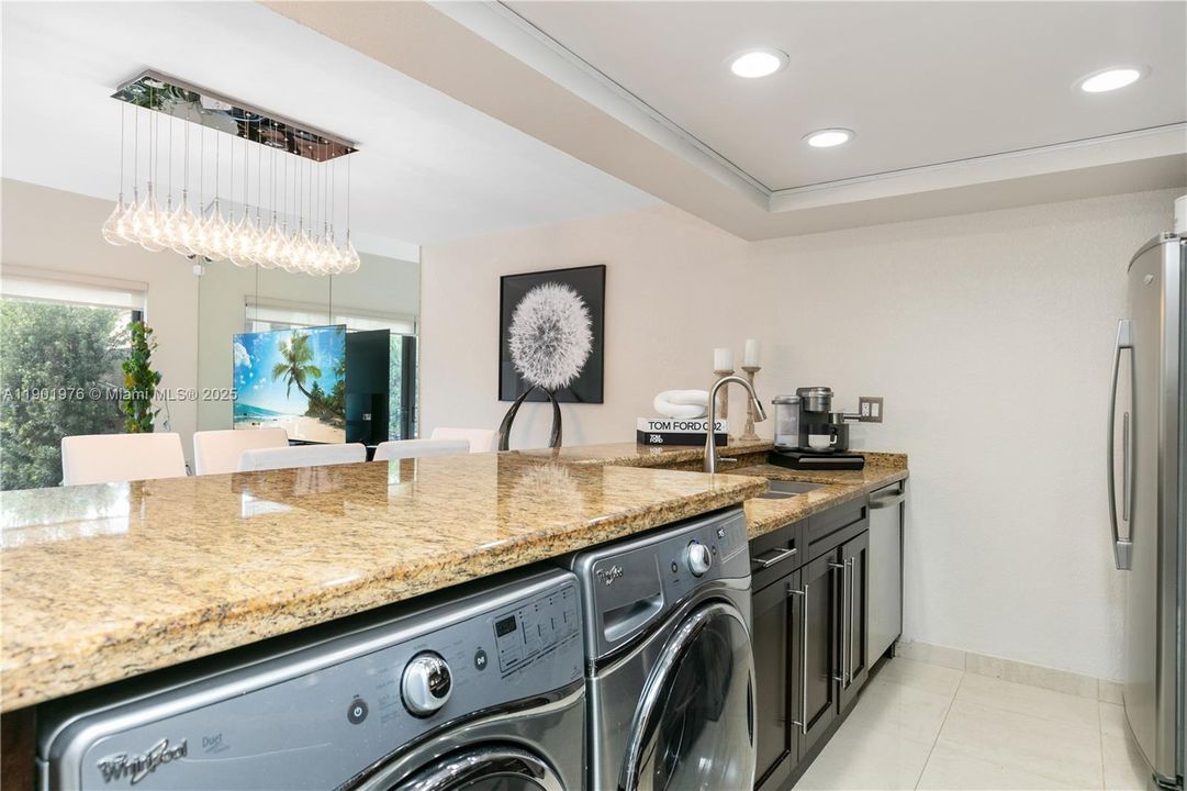 Recently Rented: $3,500 (3 beds, 2 baths, 1592 Square Feet)