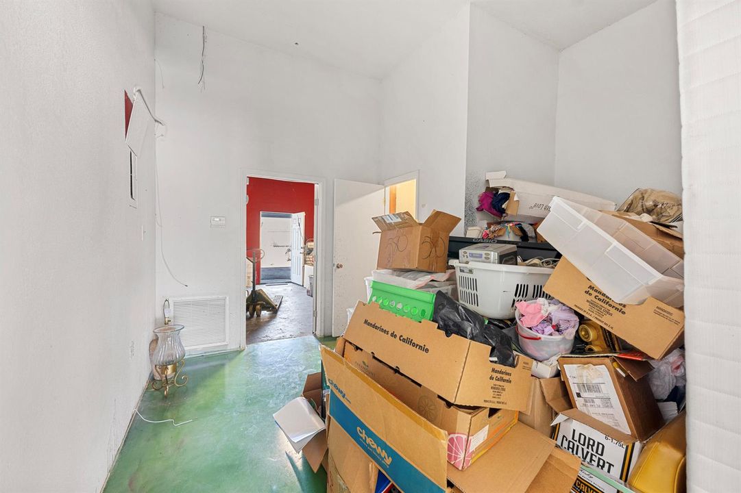 Unit 2 Storefront Storage