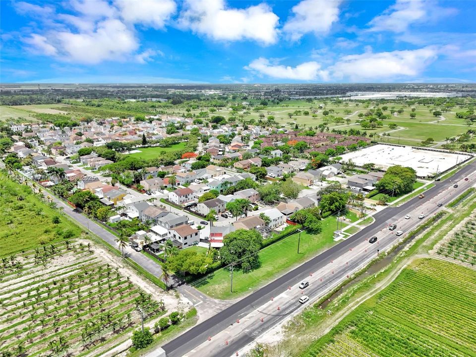 For Sale: $574,900 (4 beds, 3 baths, 1800 Square Feet)